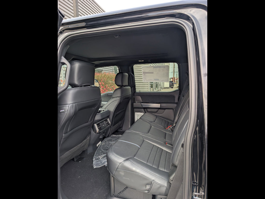 New 2026 Ford F250 Platinum AWD/4WD image 6