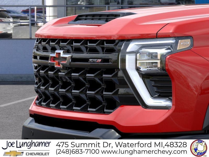 New 2026 Chevrolet Silverado 2500 ZR2 w/ LPO, Dark Essentials Package AWD/4WD image 15