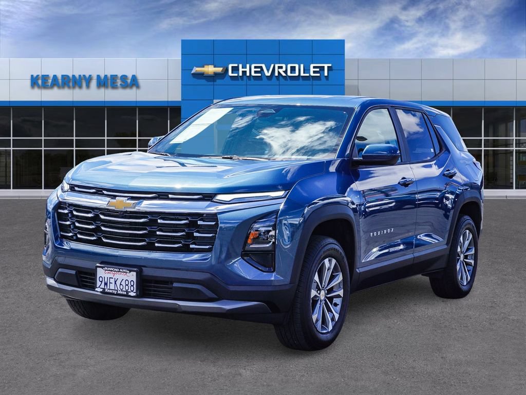 Used 2026 Chevrolet Equinox LT w/ LPO, Floor Liner Package FWD image 3