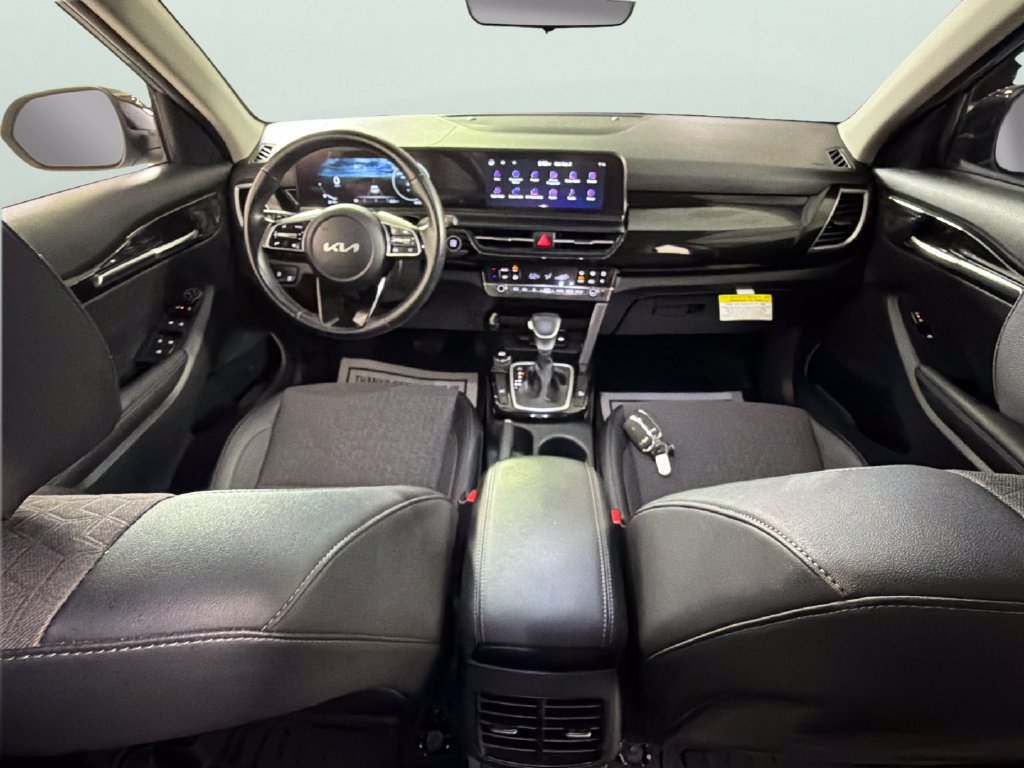 Used 2024 Kia Seltos S FWD image 30