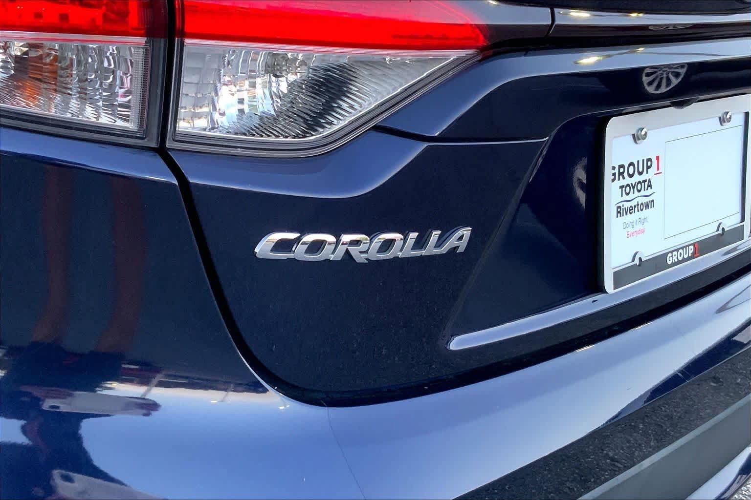 Used 2020 Toyota Corolla LE FWD image 30