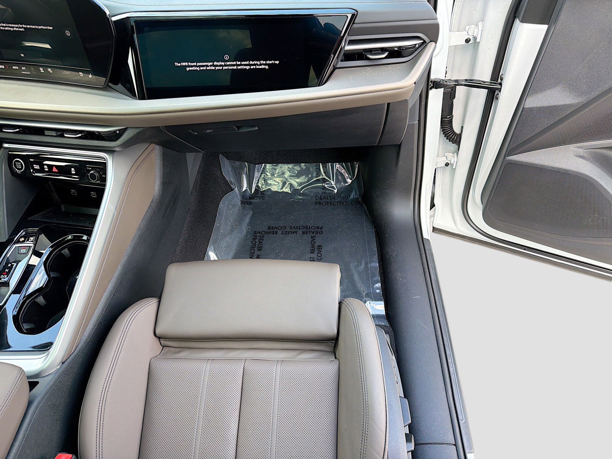 Certified 2025 Audi Q5 Prestige image 17