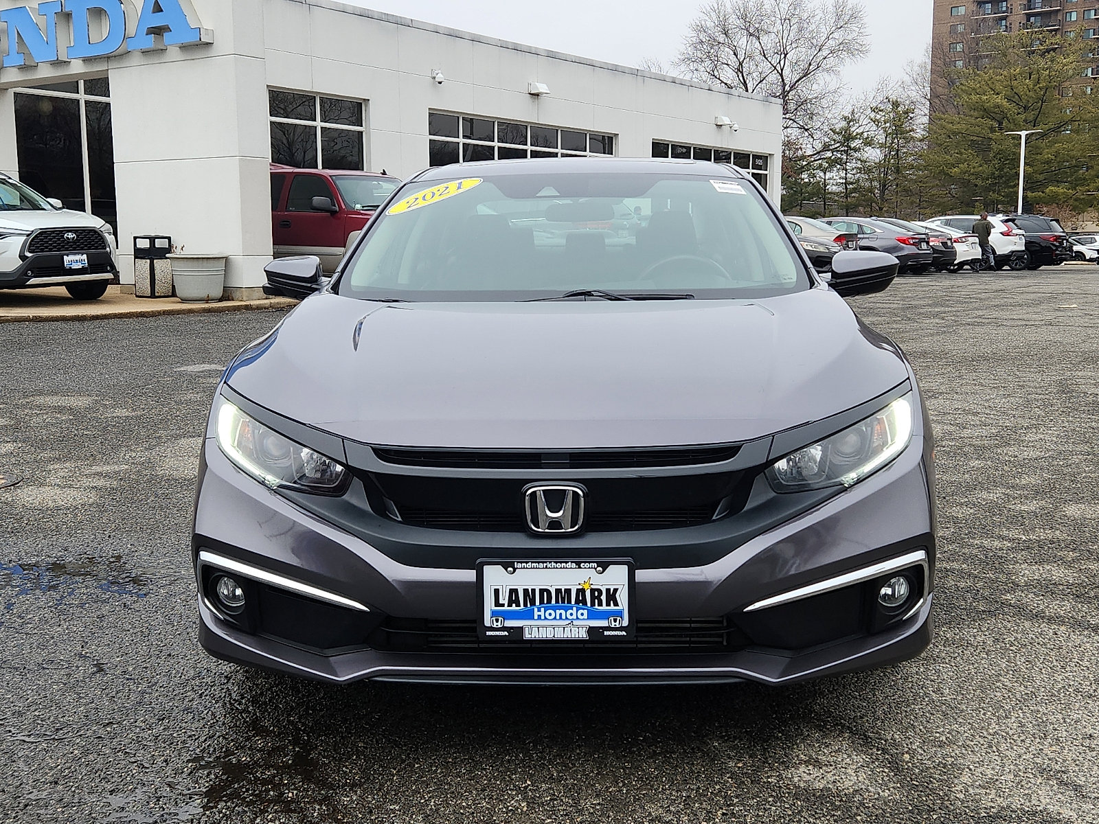 Used 2021 Honda Civic EX image 2