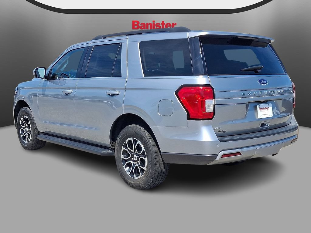 Used 2024 Ford Expedition XLT AWD/4WD image 6