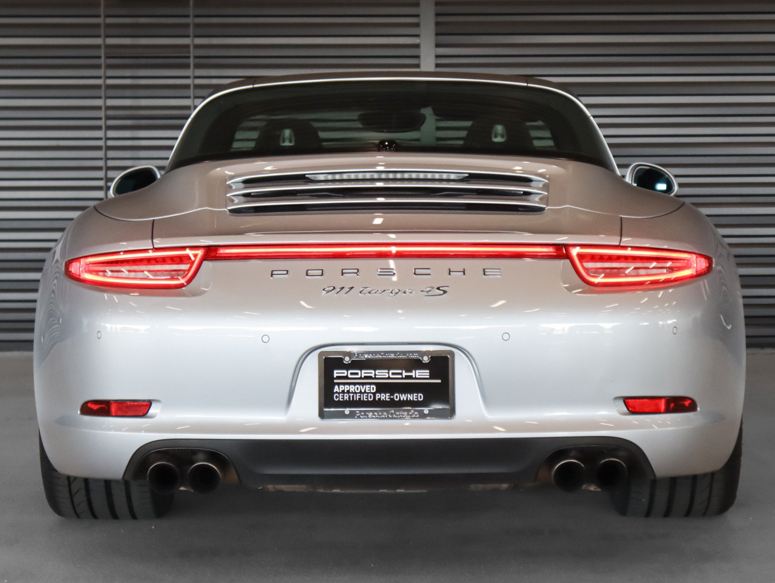 Used 2015 Porsche 911 Targa 4S AWD/4WD image 9