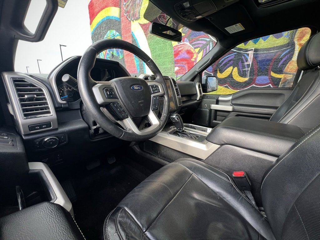 Used 2015 Ford F150 Lariat image 16