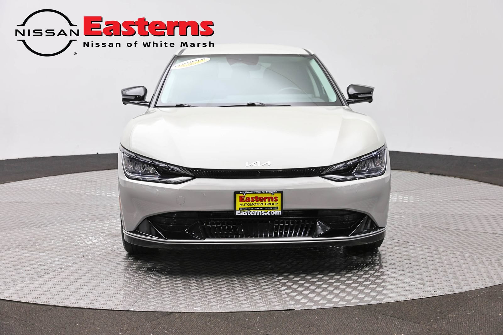Used 2022 Kia EV6 Wind w/ Wind Technology Package AWD/4WD image 2