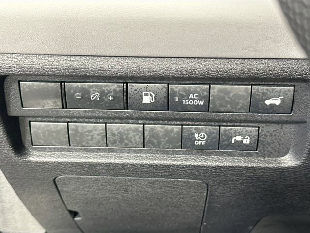 Used 2023 Mitsubishi Outlander SEL AWD/4WD image 23