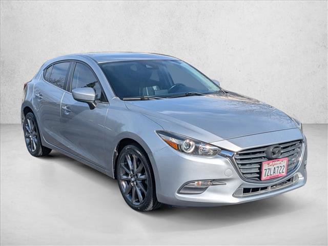 Used 2018 MAZDA MAZDA3 Touring image 3