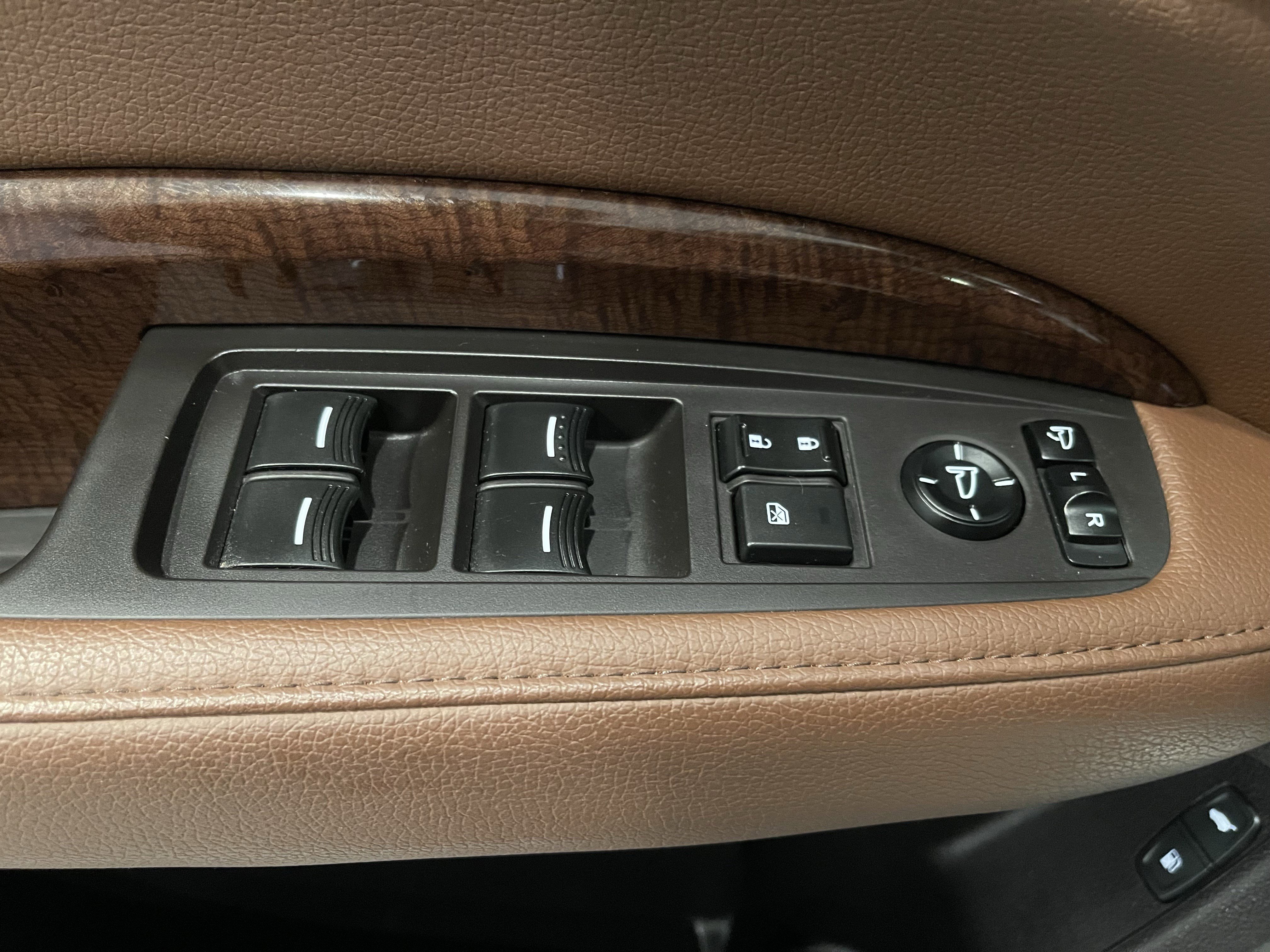 Used 2017 Acura MDX SH-AWD w/ Technology Package image 11