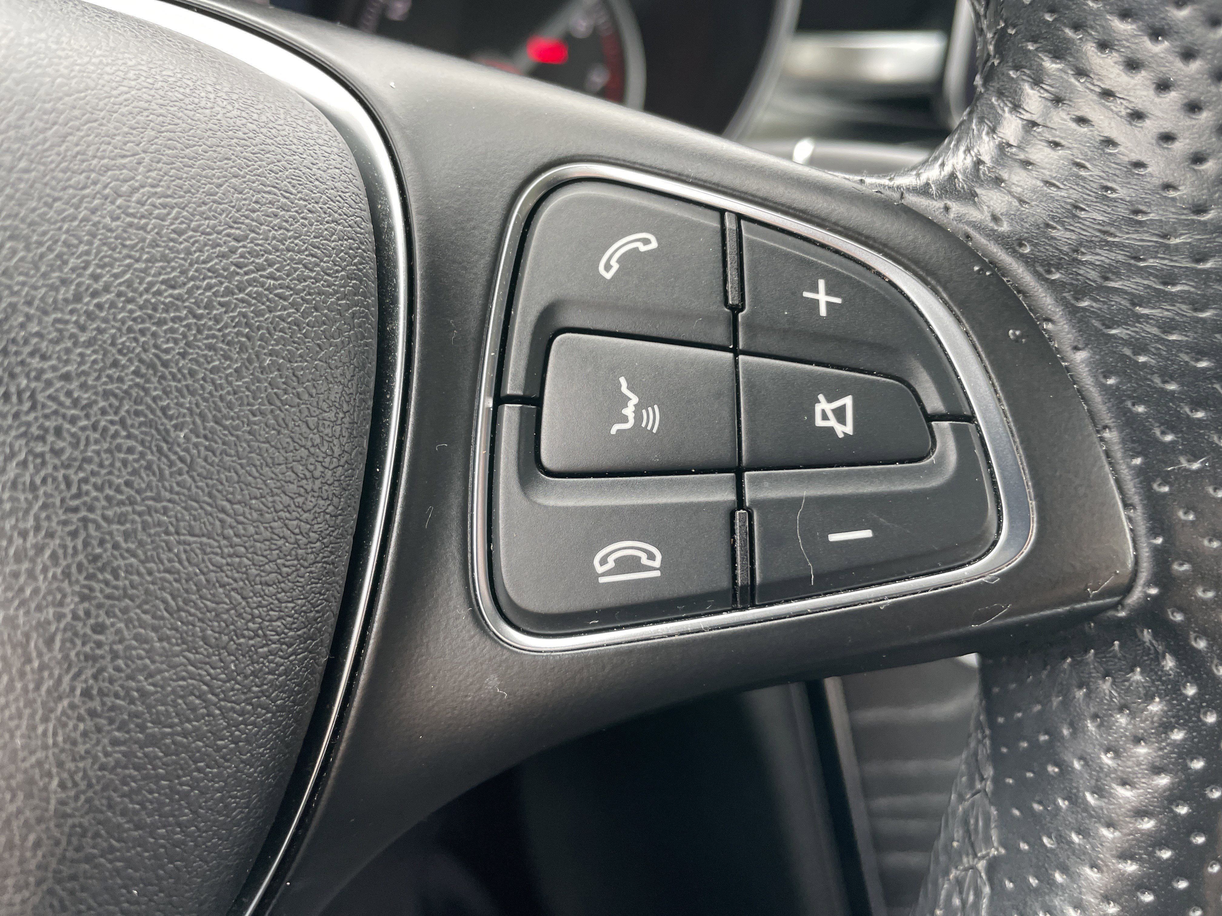 Used 2016 Mercedes-Benz C 300 C 300 image 42