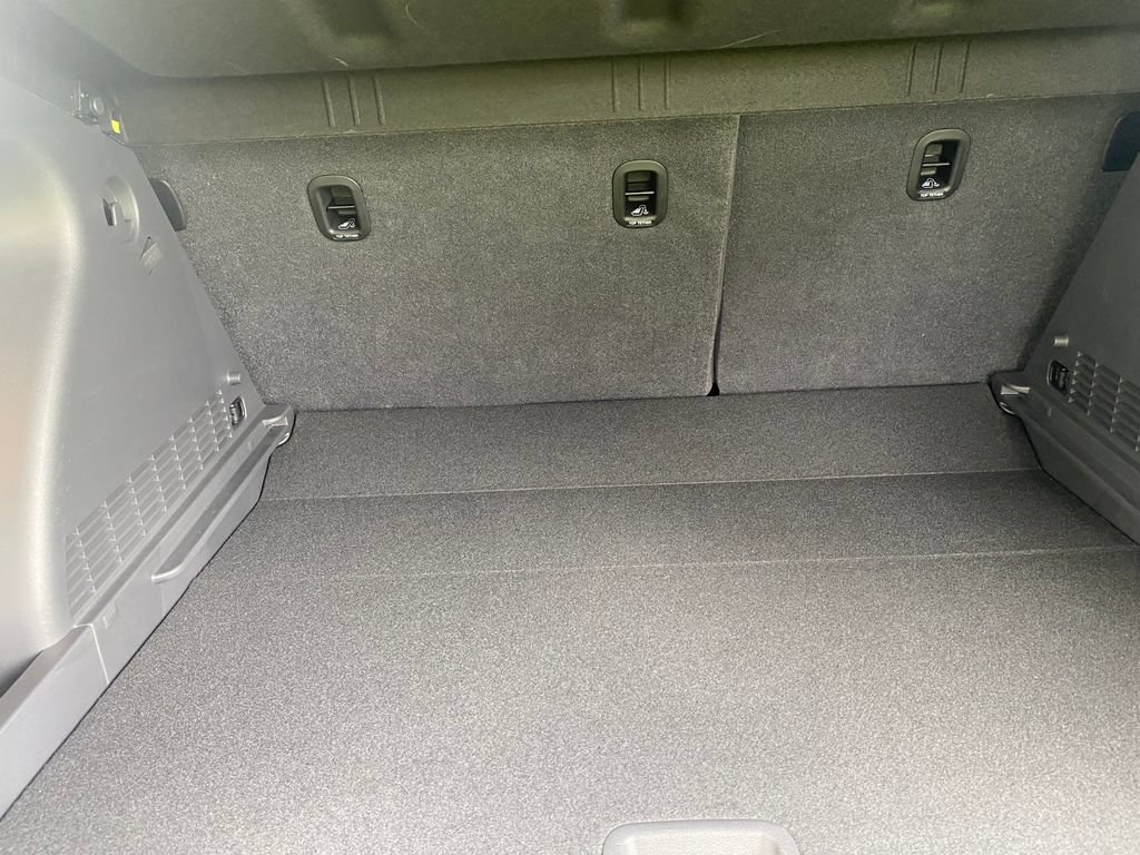 Certified 2024 Hyundai Kona SEL FWD image 11