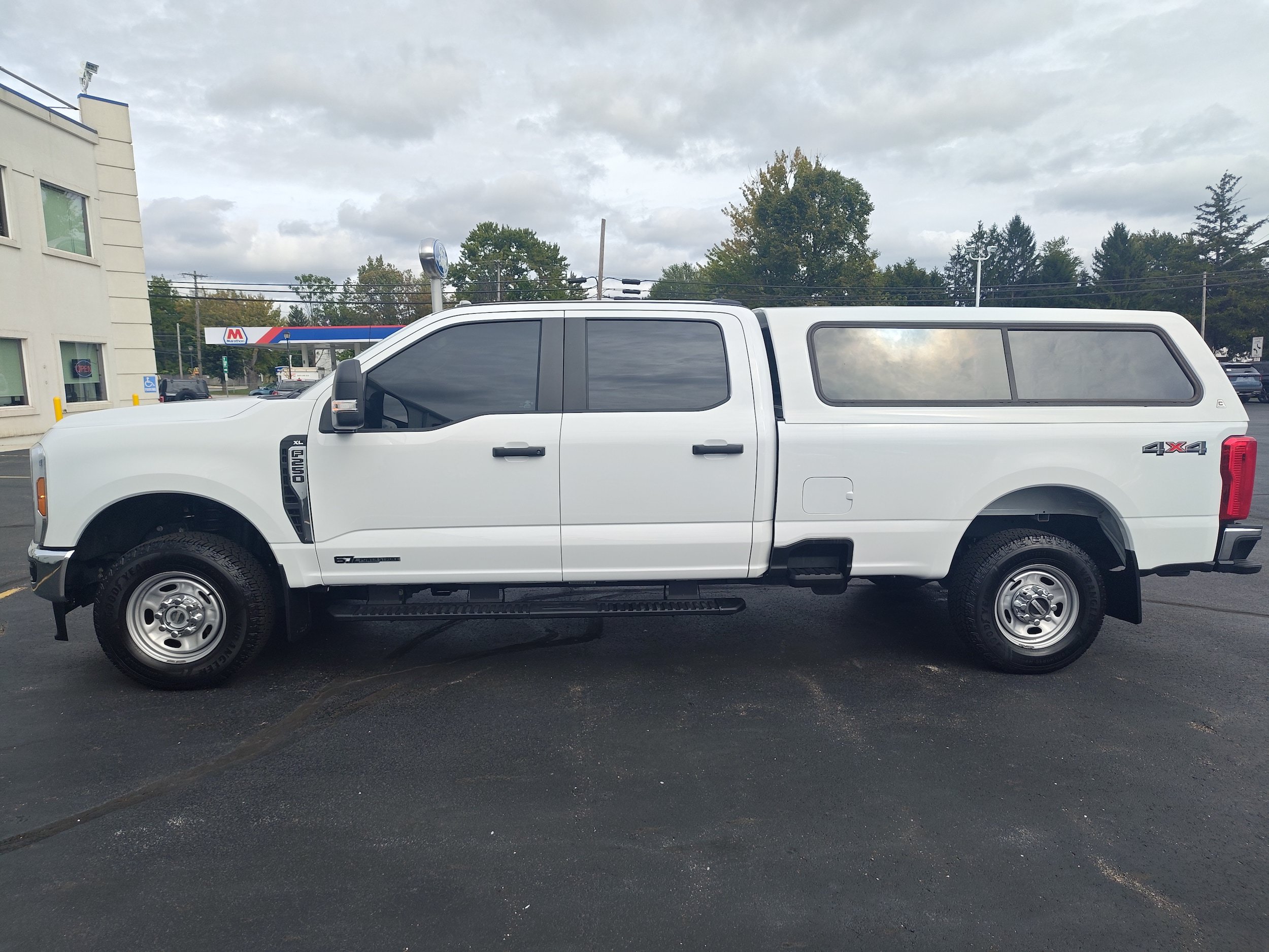 Used 2024 Ford F250 XL w/ XL Chrome Package AWD/4WD image 1
