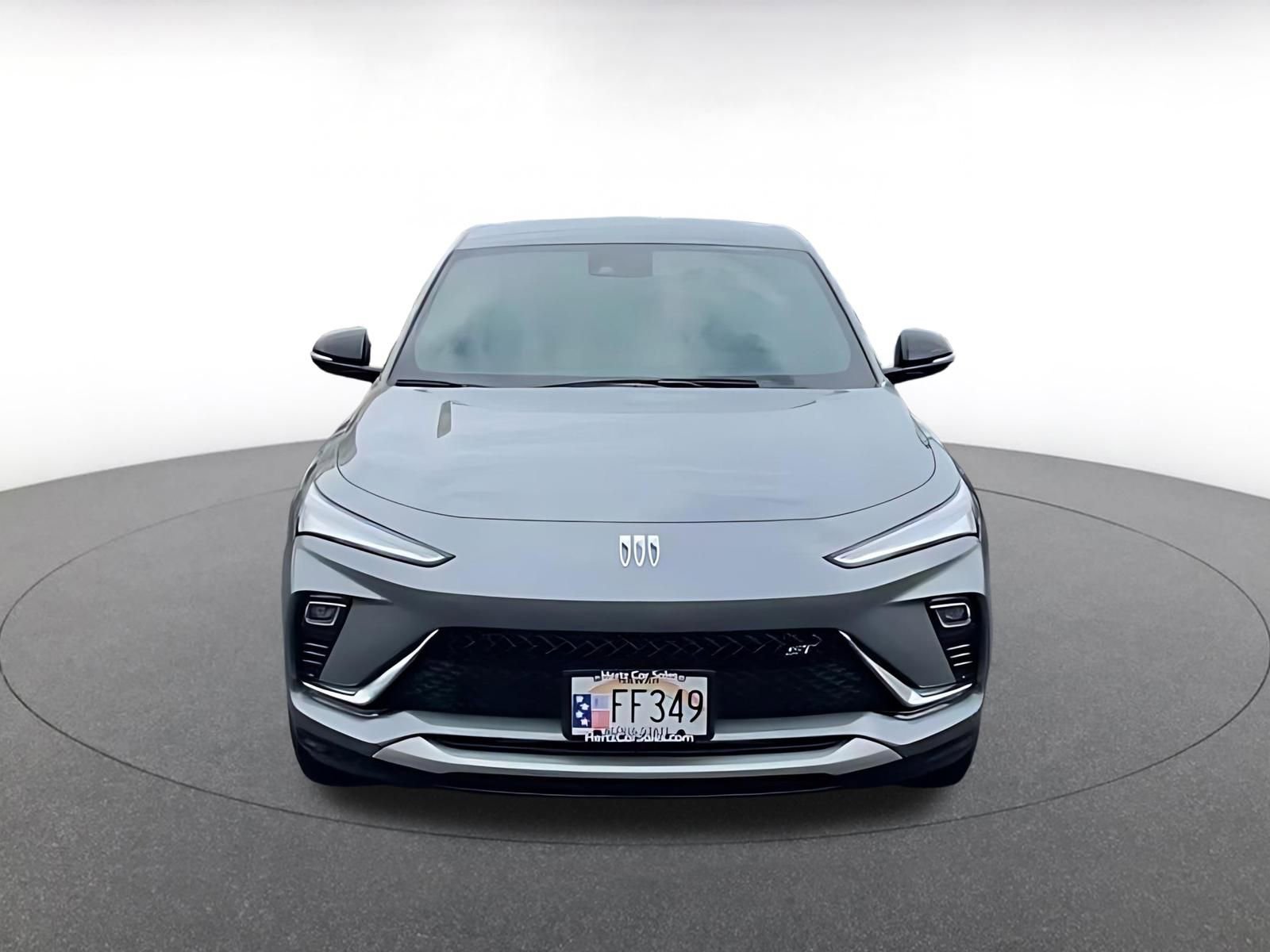 Used 2025 Buick Envista Sport Touring image 4