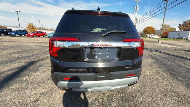 Used 2023 GMC Acadia SLT image 7