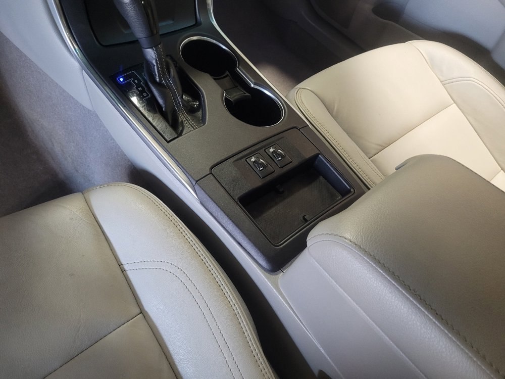 Used 2015 Toyota Camry XLE FWD image 26