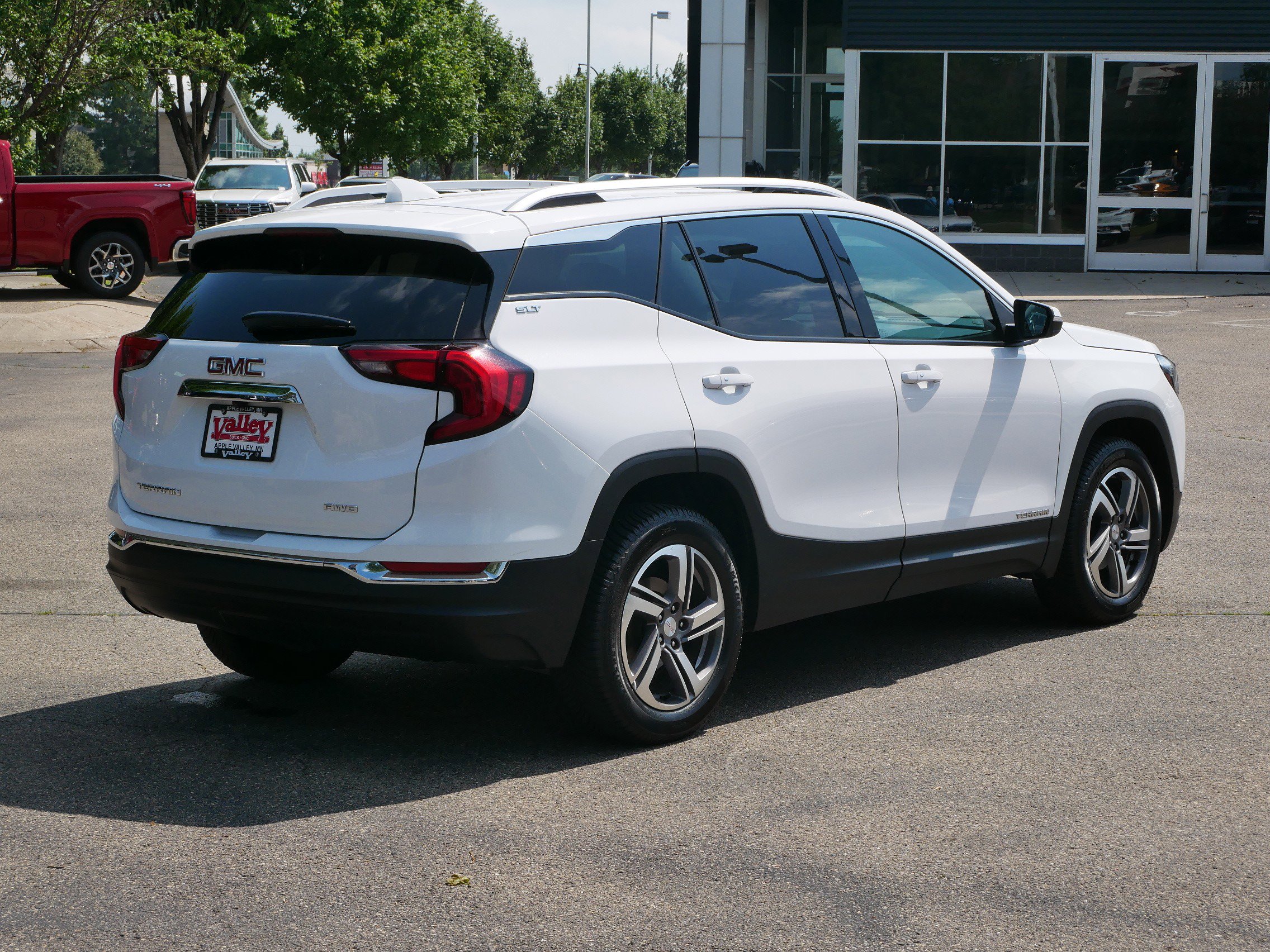 Used 2019 GMC Terrain SLT image 8