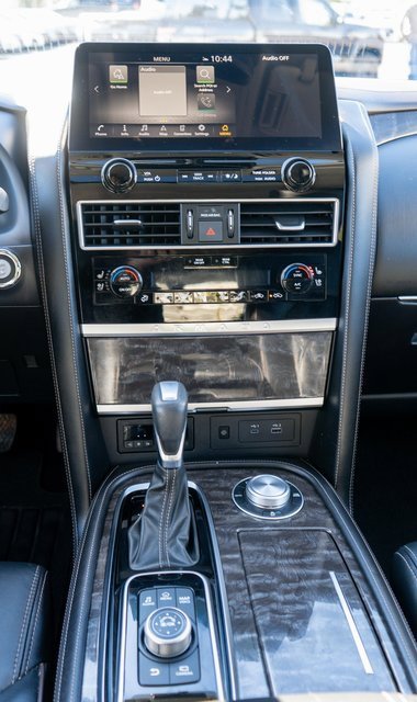 Used 2022 Nissan Armada Platinum w/ Captain's Chairs Package image 19