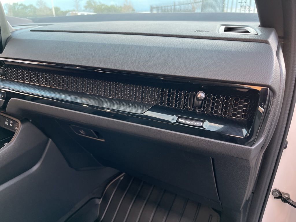 Certified 2023 Honda CR-V Sport Touring image 32