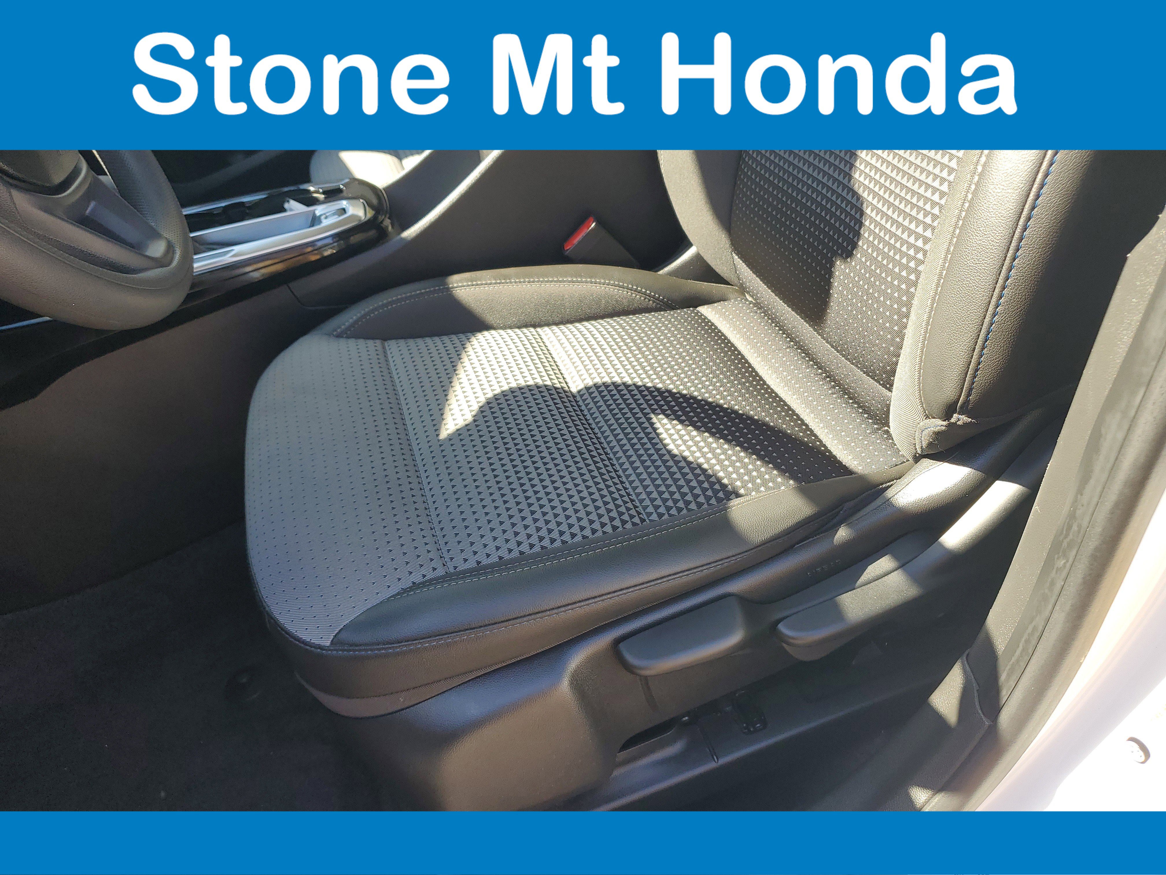 Used 2024 Chevrolet Trax LT image 19