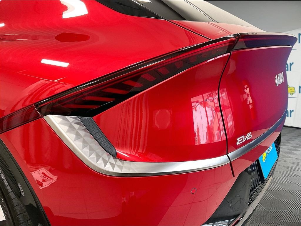 Used 2022 Kia EV6 Wind w/ Wind Technology Package AWD/4WD image 34