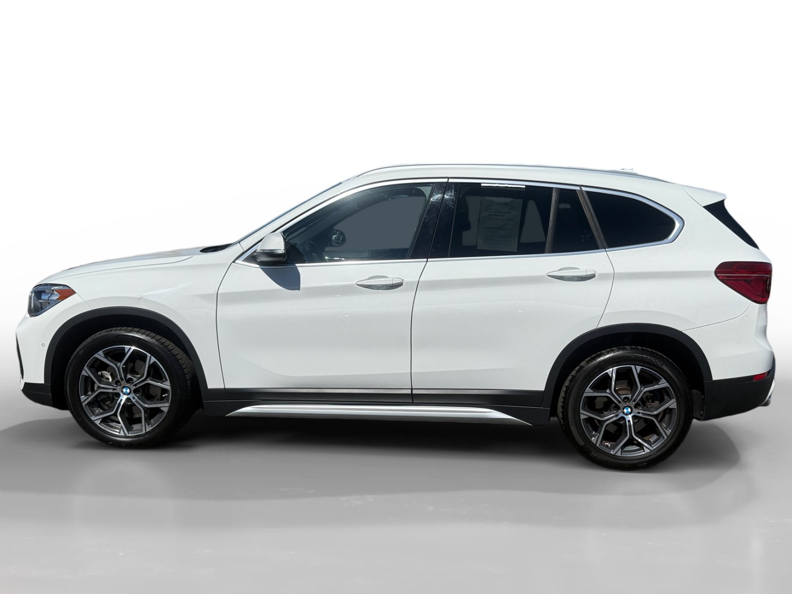 Used 2020 BMW X1 sDrive28i FWD image 2