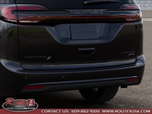 New 2027 Chrysler Pacifica Limited AWD/4WD image 14