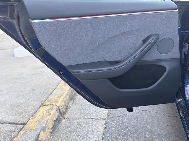 Used 2024 Tesla Model 3 Standard Range RWD image 2