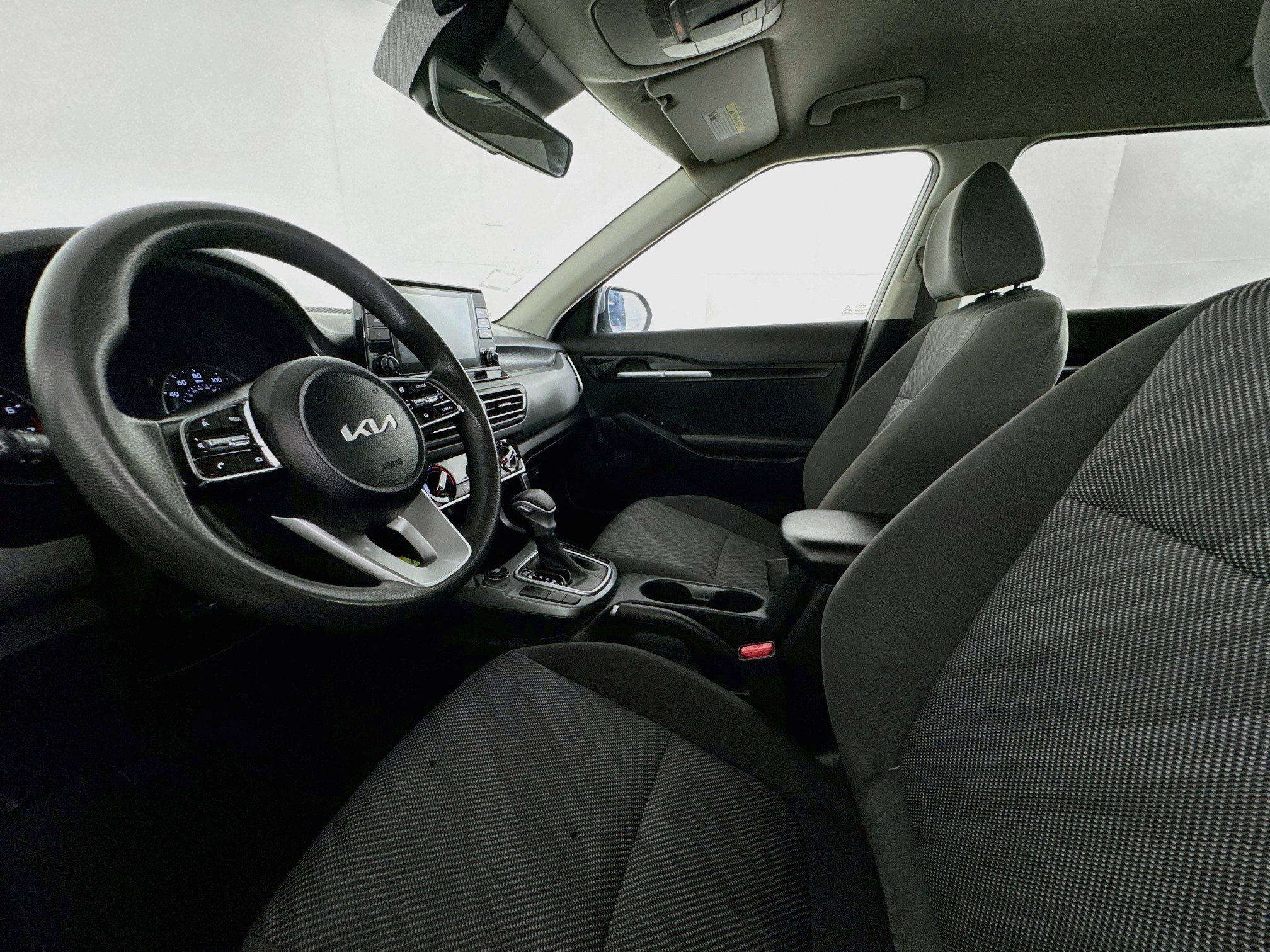 Used 2023 Kia Seltos LX AWD/4WD image 19