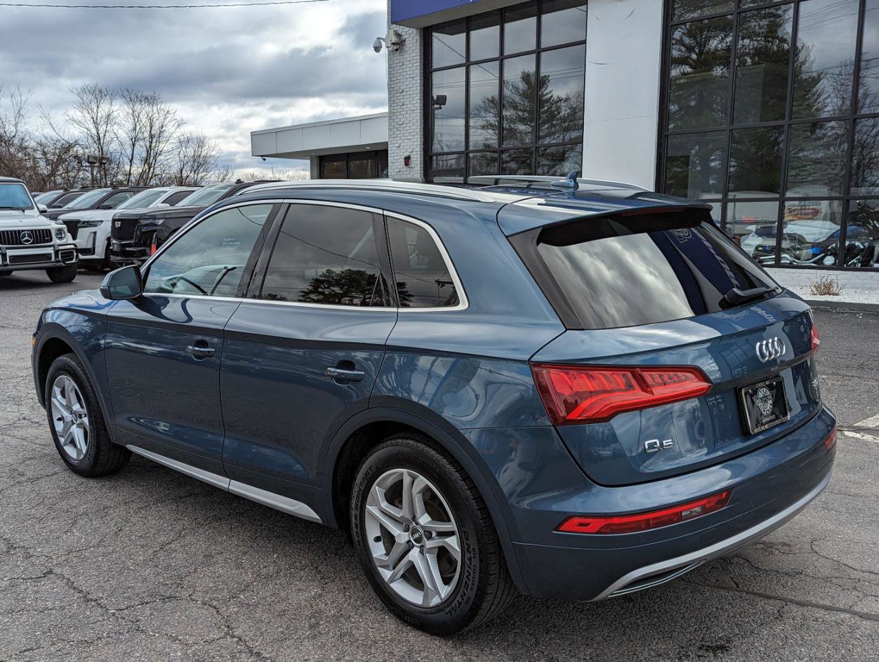Used 2018 Audi Q5 2.0T Premium Plus w/ Premium Plus Package image 10