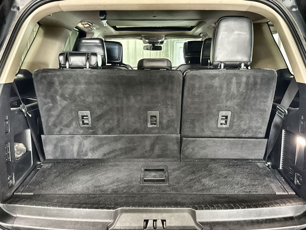 Used 2019 Ford Expedition Platinum AWD/4WD image 30