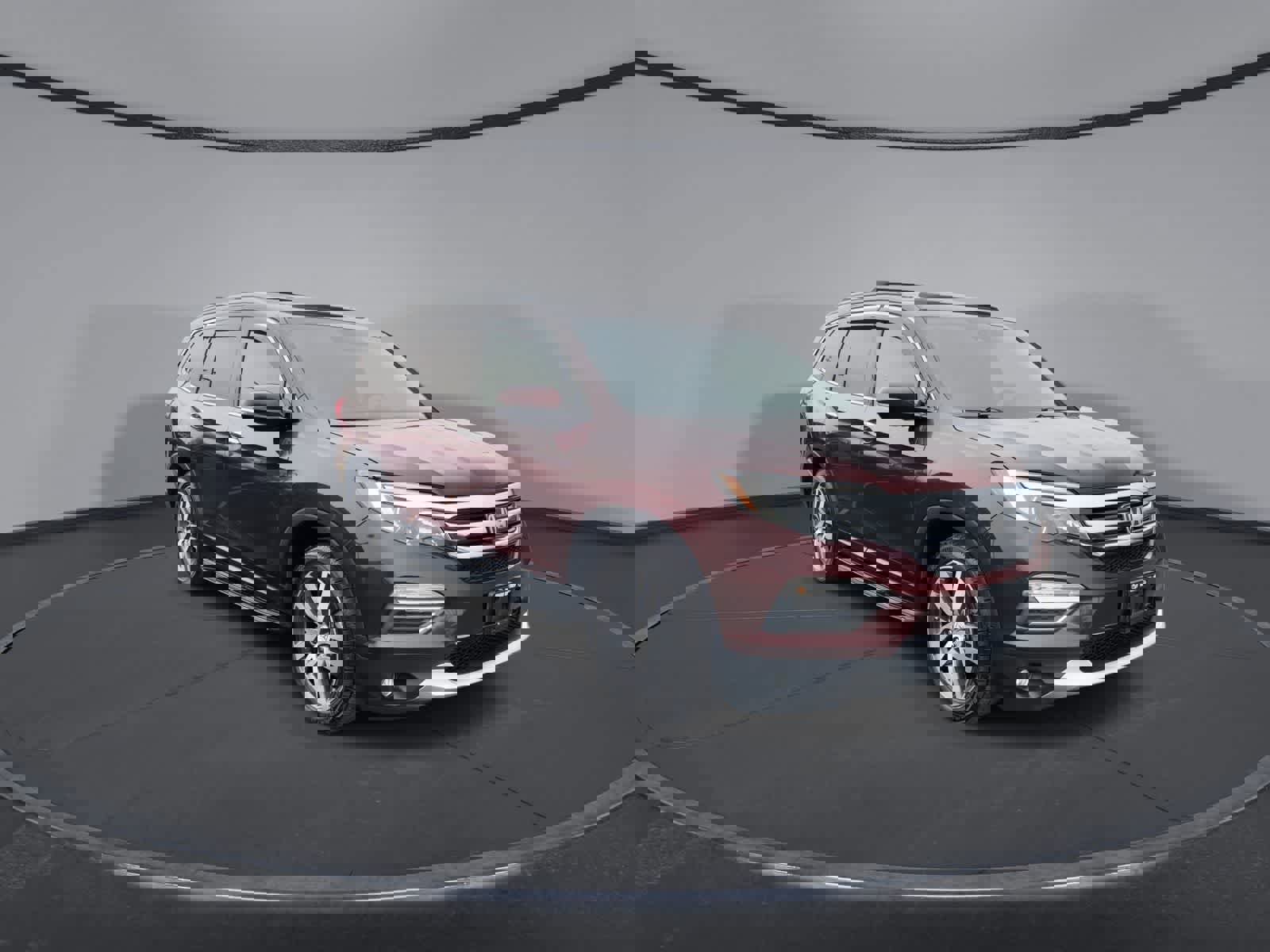 Used 2016 Honda Pilot Elite image 2