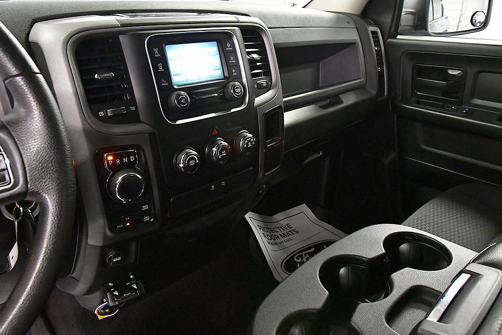 Used 2019 RAM 1500 Express AWD/4WD image 22