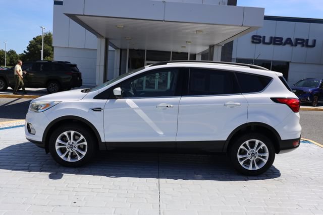Used 2019 Ford Escape SEL AWD/4WD image 2