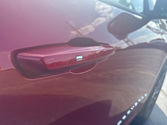 New 2026 Chevrolet Traverse LT image 12