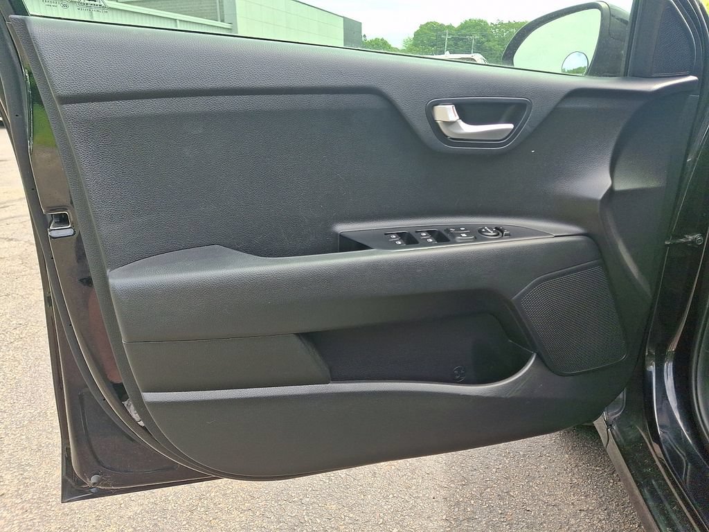 Certified 2022 Kia Rio S FWD image 13