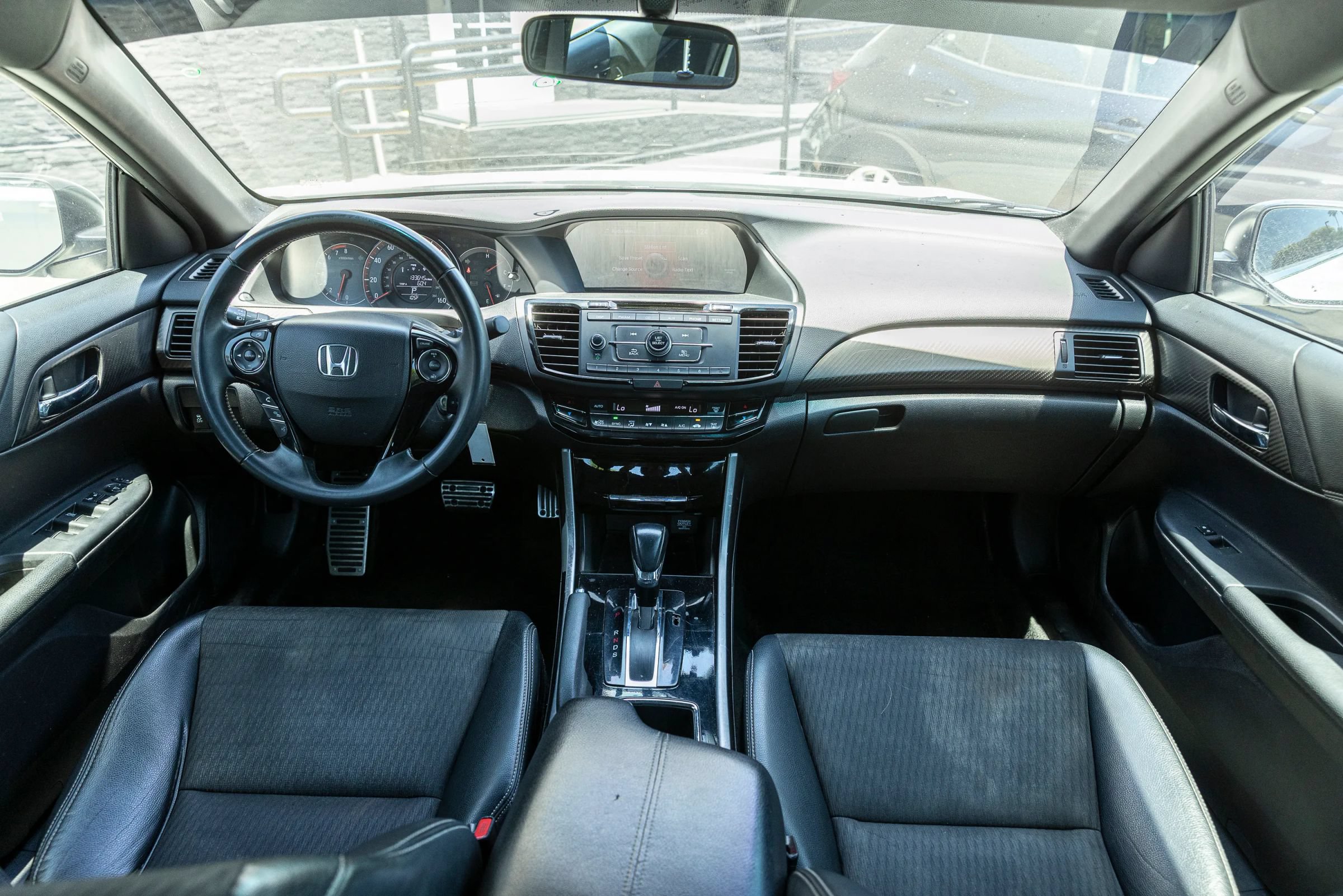 Used 2016 Honda Accord Sport image 27