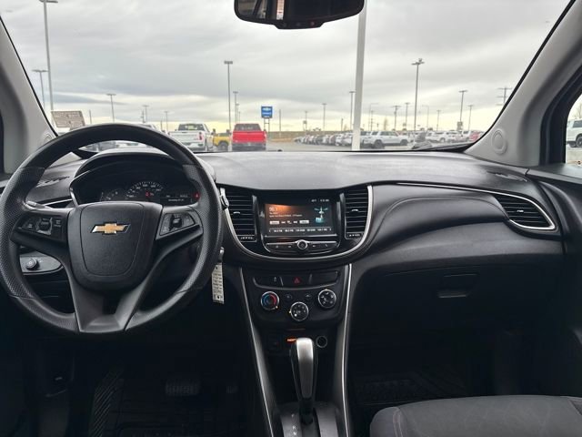 Used 2017 Chevrolet Trax LT image 12