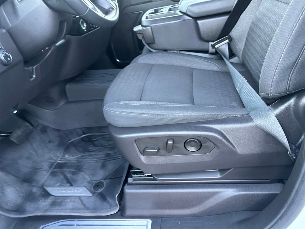 Certified 2024 Chevrolet Silverado 1500 LT image 24