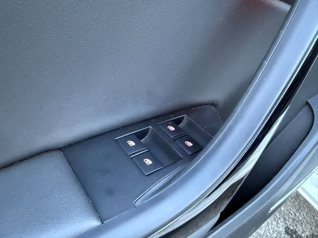 Used 2018 Buick Cascada Premium image 14