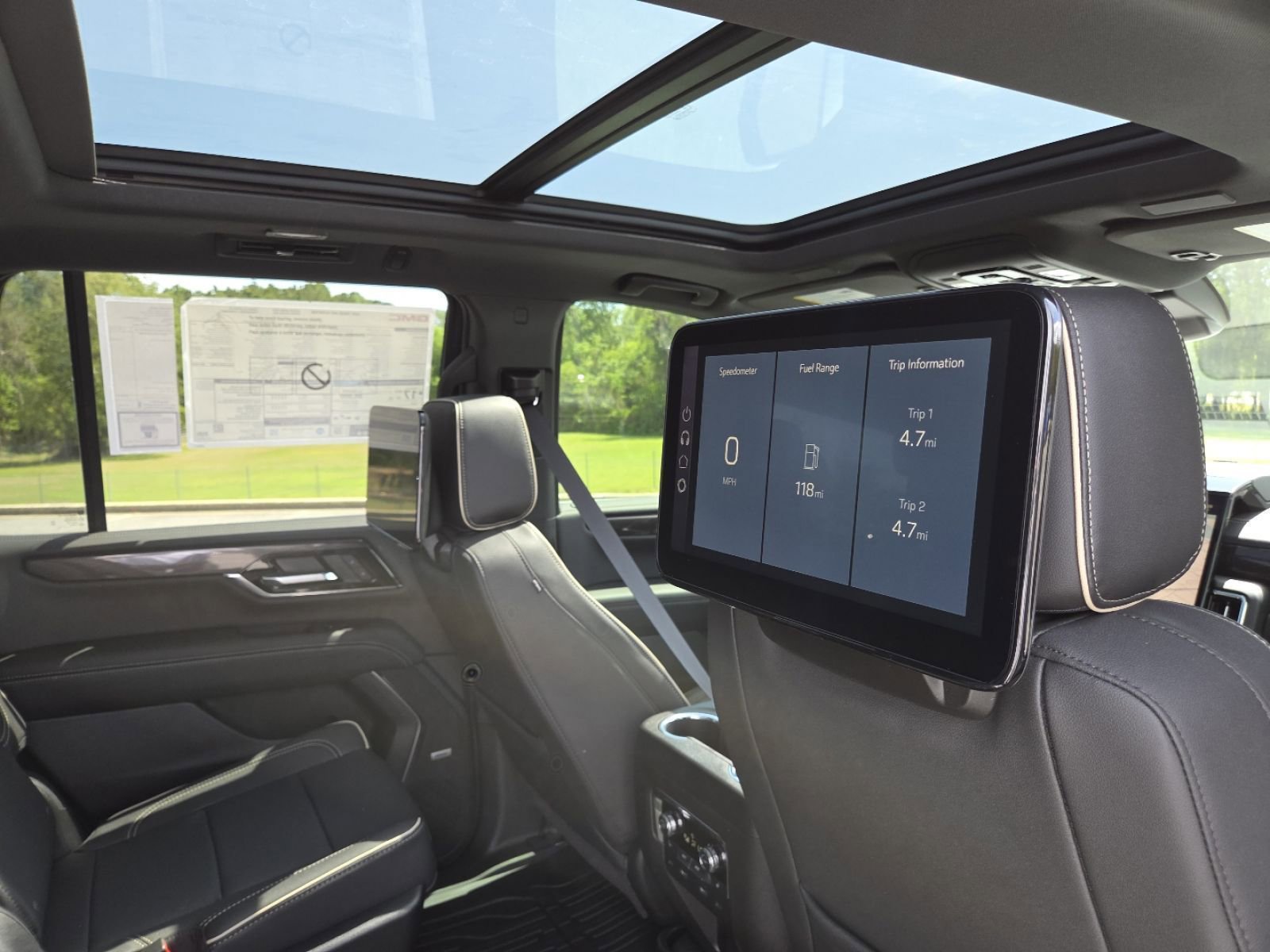 New 2026 GMC Yukon Elevation image 34