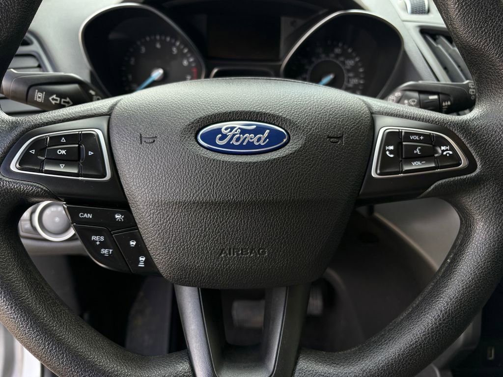 Used 2018 Ford Escape SE w/ Ford Safe & Smart Package image 18