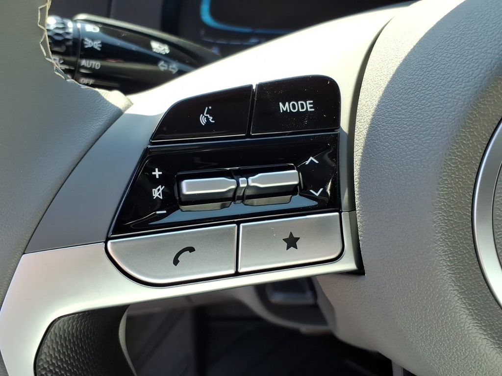 New 2026 Hyundai Elantra Sport FWD image 19