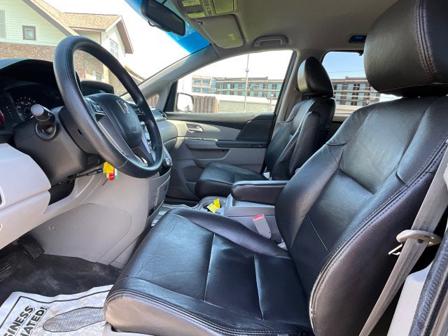 Used 2011 Honda Odyssey EX image 25