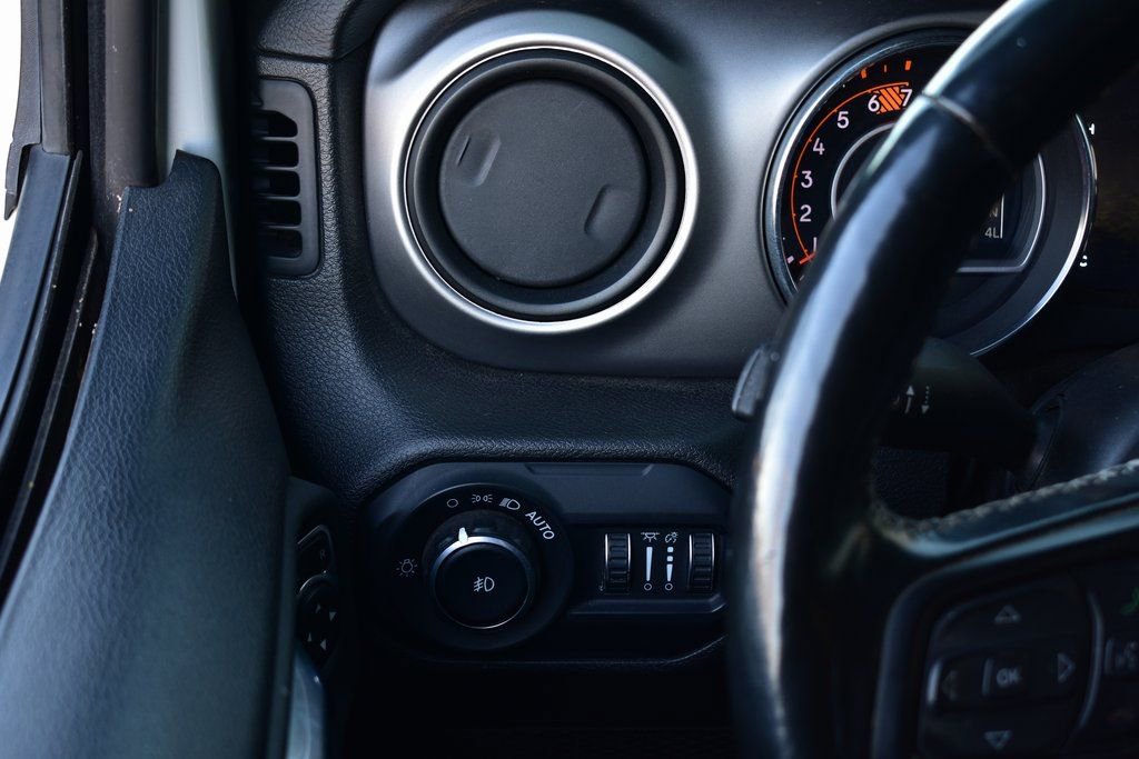 Used 2021 Jeep Wrangler Sport S image 33