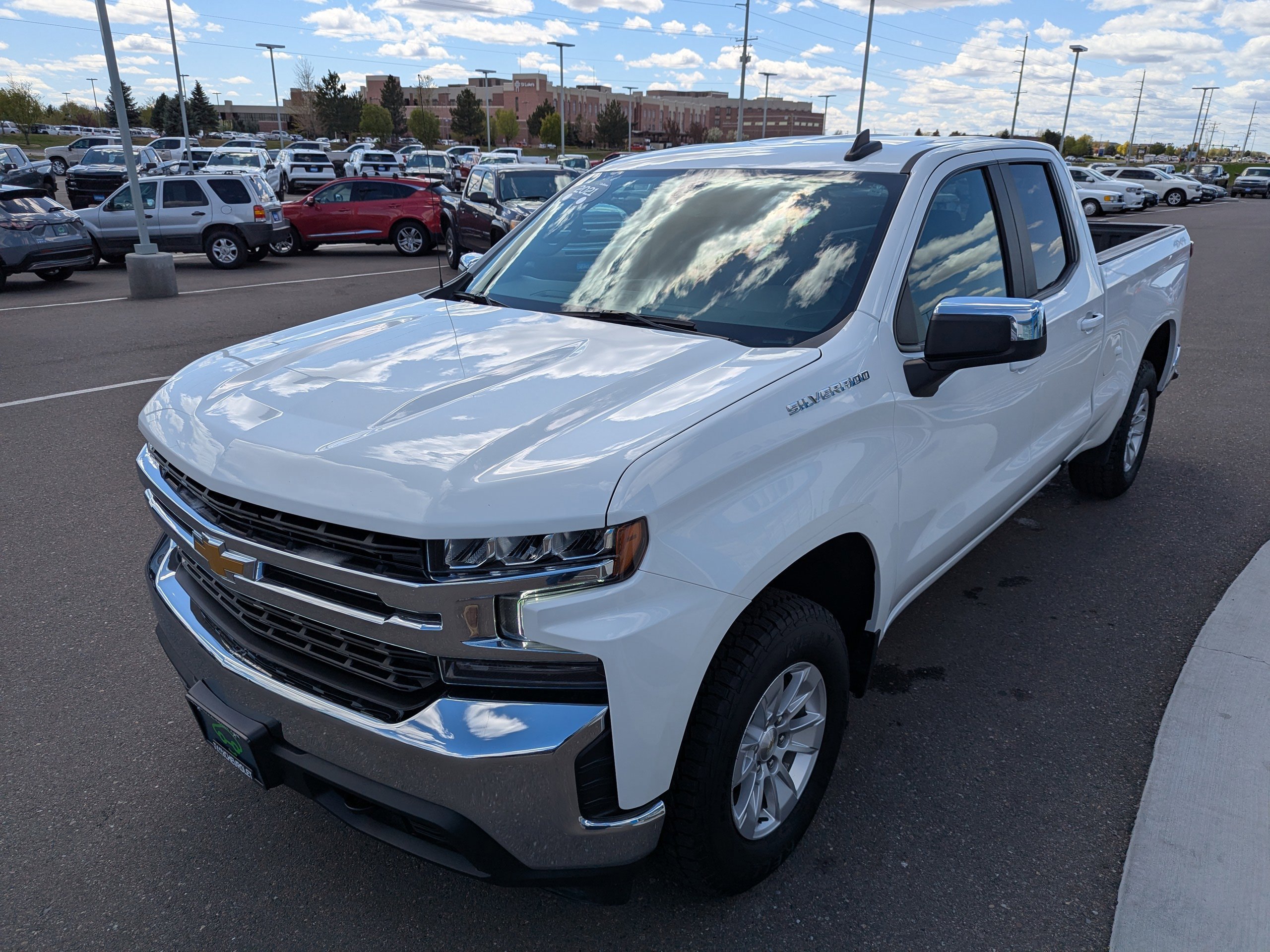 Certified 2021 Chevrolet Silverado 1500 LT w/ Bed Protection Package AWD/4WD image 8