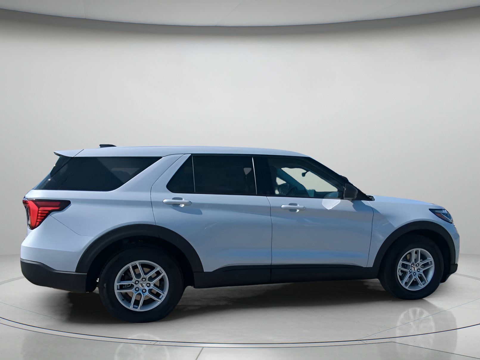 New 2026 Ford Explorer Active RWD image 34