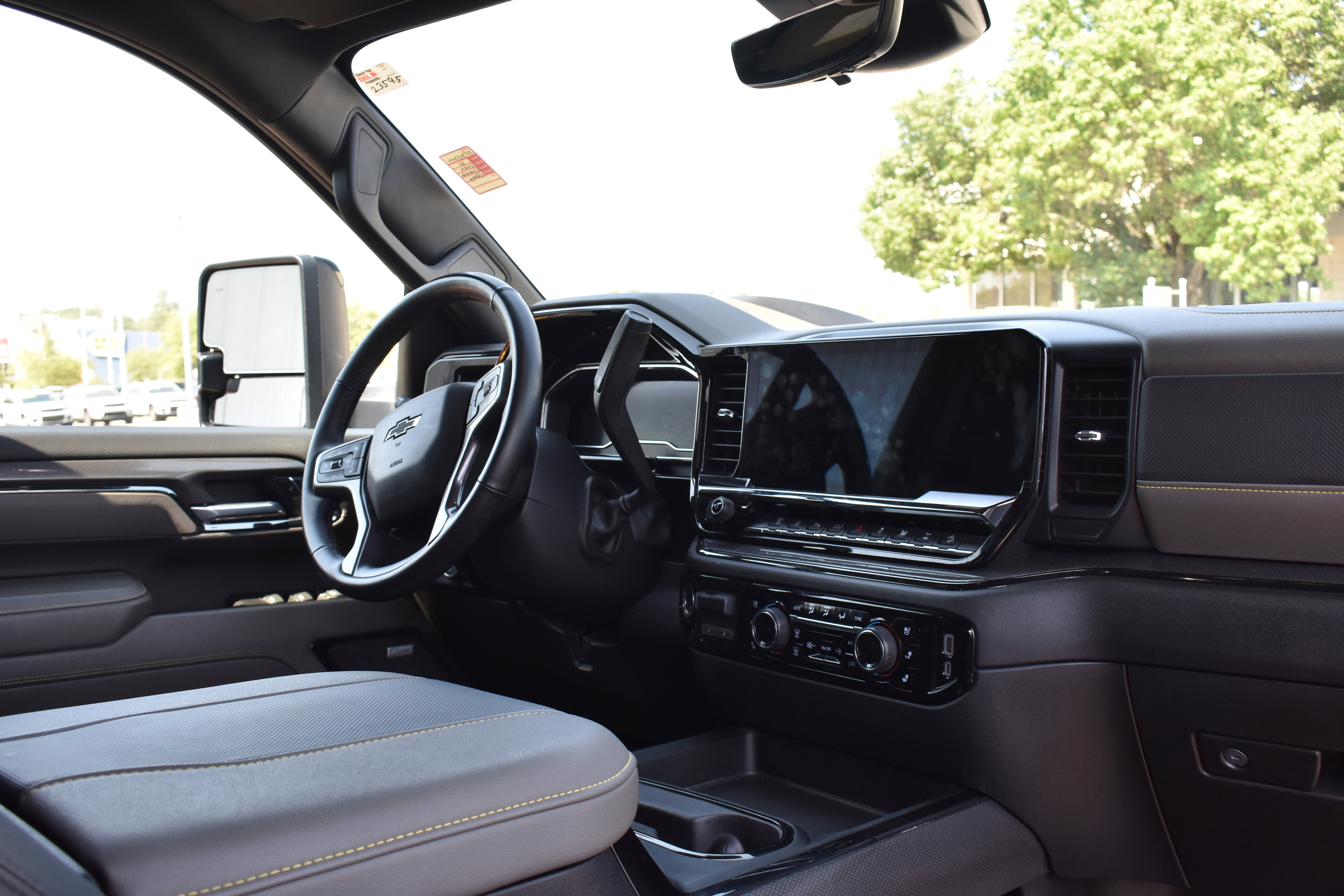 Used 2024 Chevrolet Silverado 2500 ZR2 w/ ZR2 Bison Edition AWD/4WD image 30