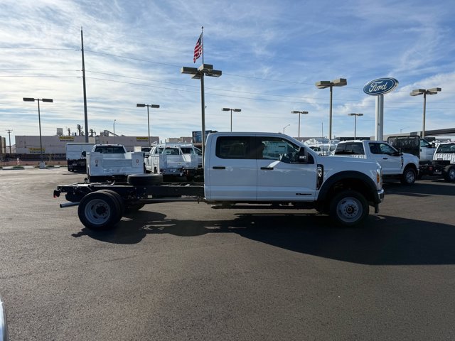 New 2026 Ford F550 4x4 Crew Cab image 2