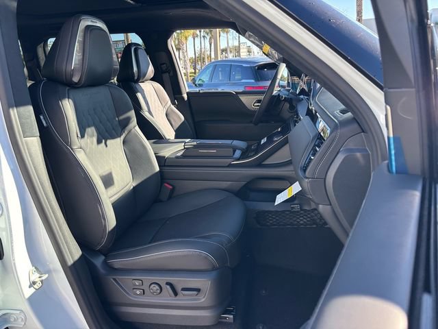 New 2026 INFINITI QX80 Autograph w/ Premium Cargo Package AWD/4WD image 22